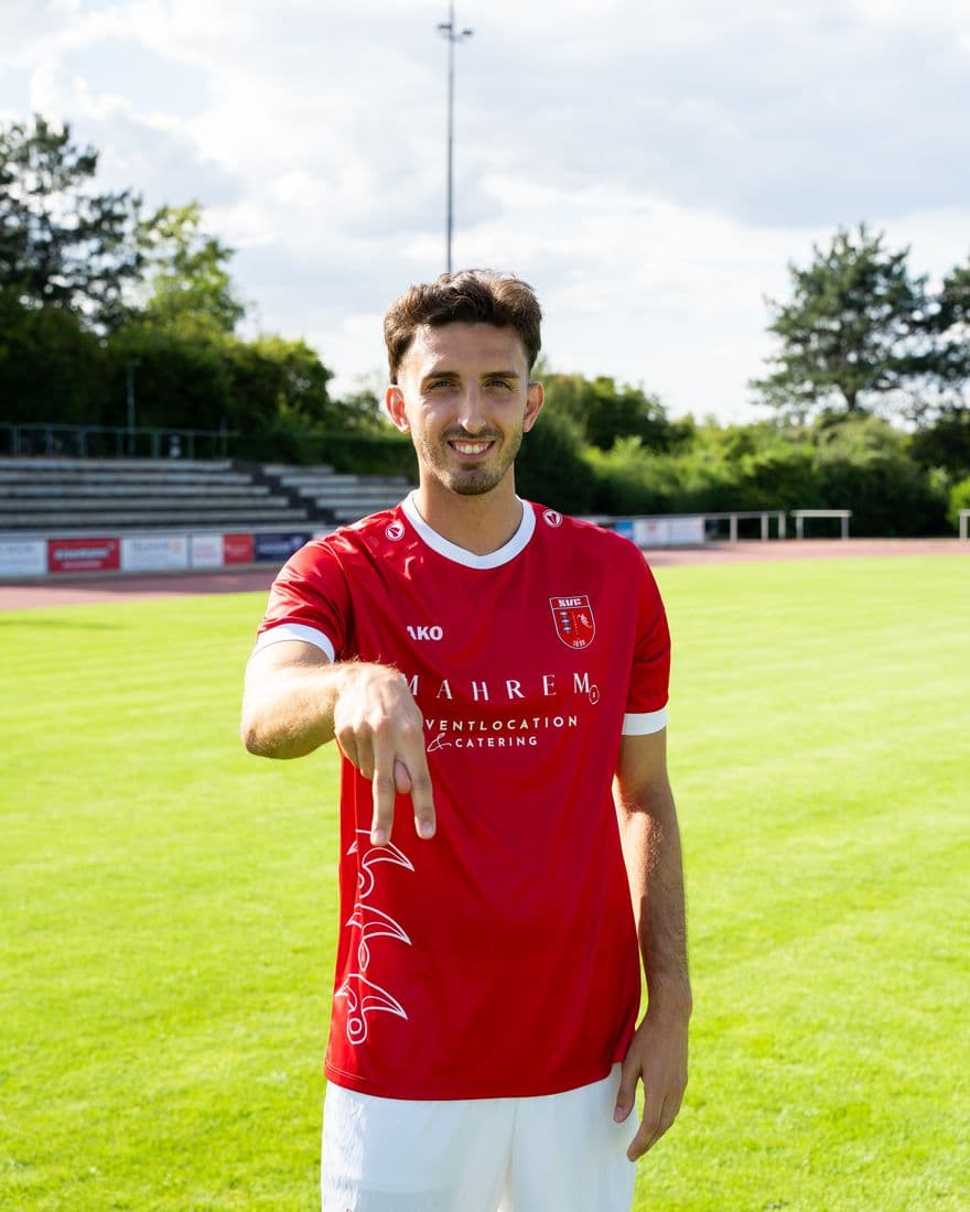 Elton Selimi beim Jubeln