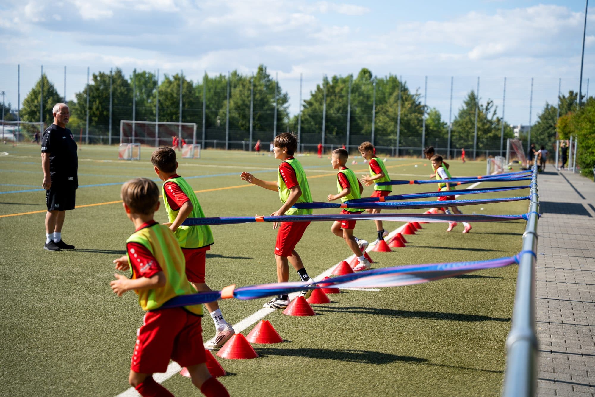 Nachwuchsspieler des SV Fellbach beim Koordinationstraining im NFZ